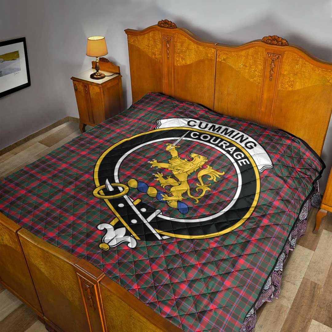 Cumming Hunting Modern Tartan Crest Quilt