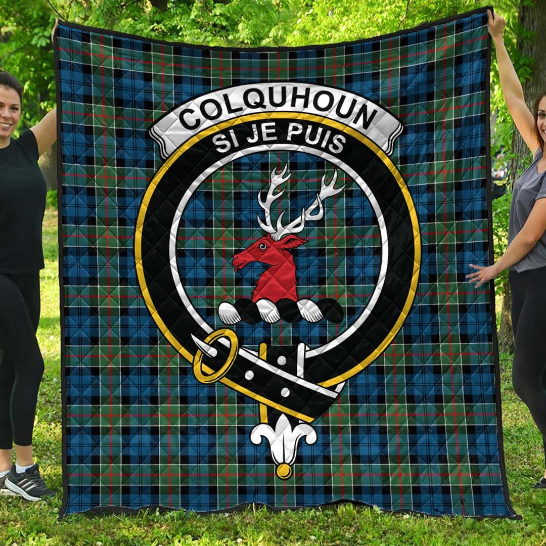 Colquhoun Ancient Tartan Crest Quilt