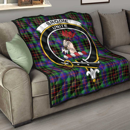 Brodie Hunting Modern Tartan Crest Quilt