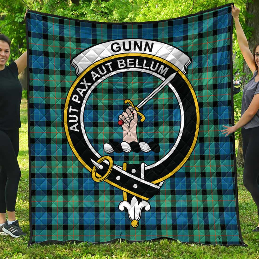 Gunn Ancient Tartan Crest Quilt