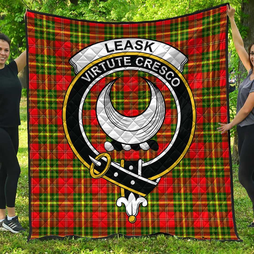 Leask Tartan Crest Quilt