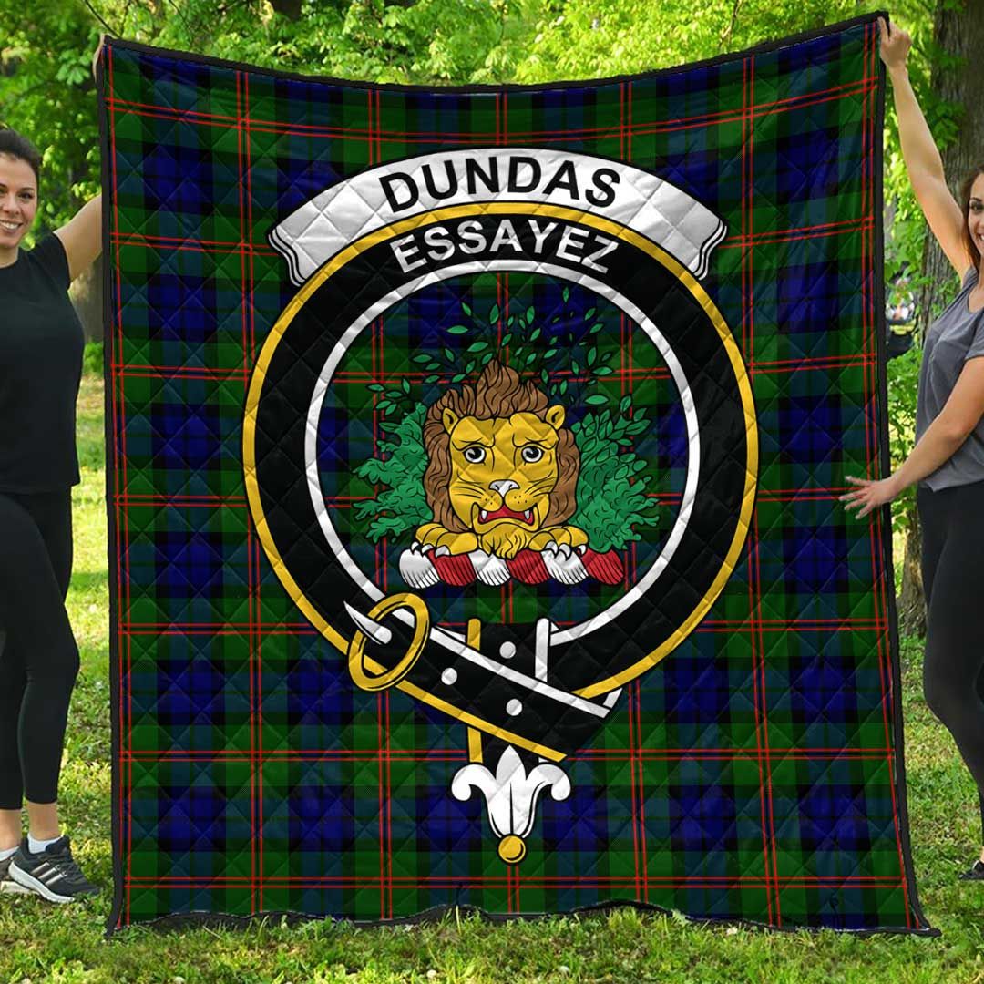 Dundas Modern Tartan Crest Quilt