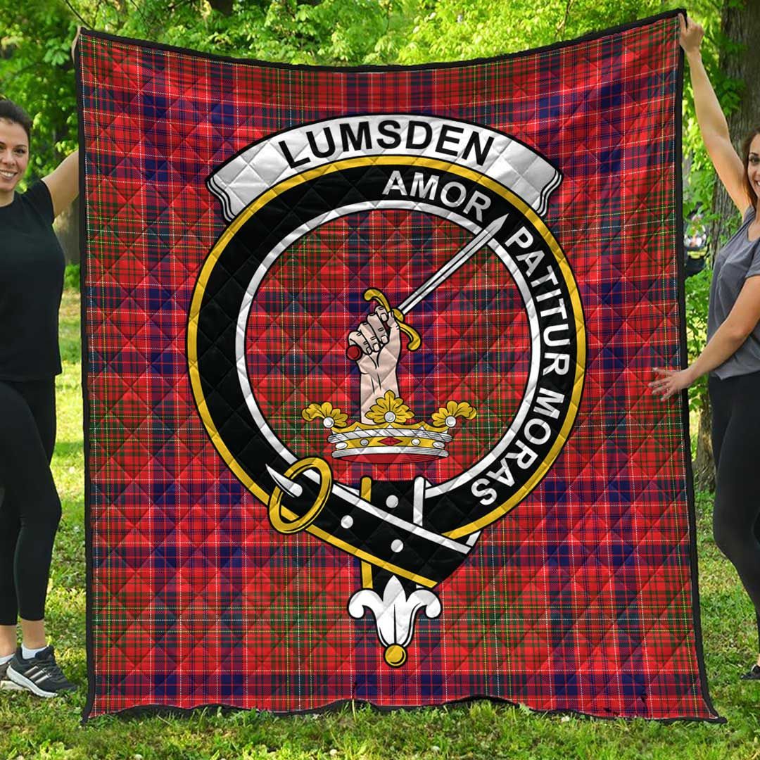 Lumsden Modern Tartan Crest Quilt