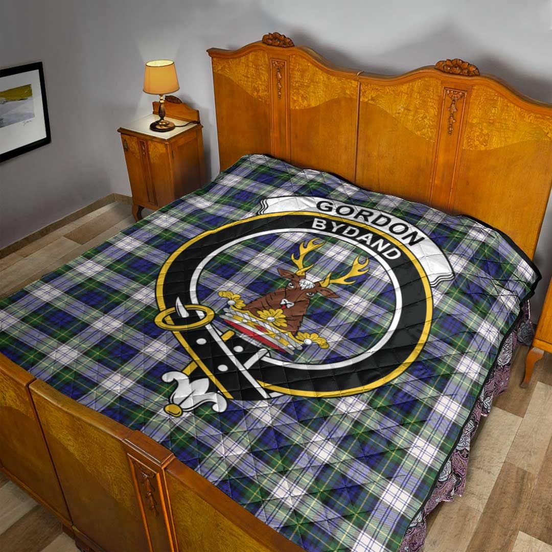 Gordon Dress Modern Tartan Crest Quilt