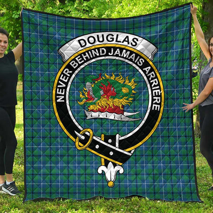 Douglas Ancient Tartan Crest Quilt