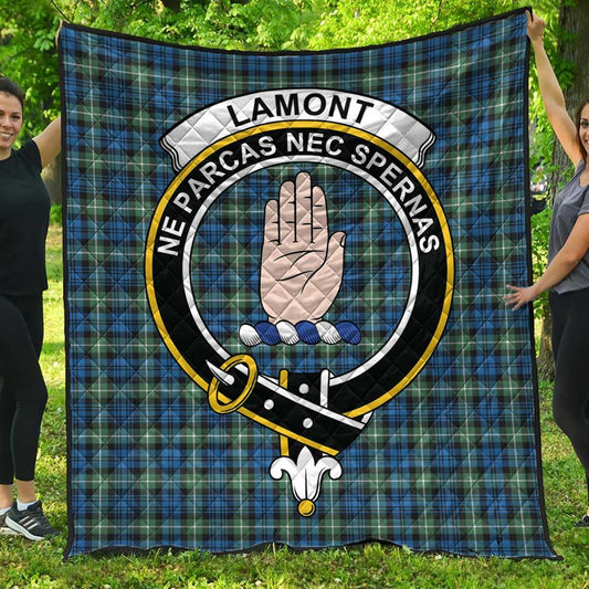 Lamont Ancient Tartan Crest Quilt