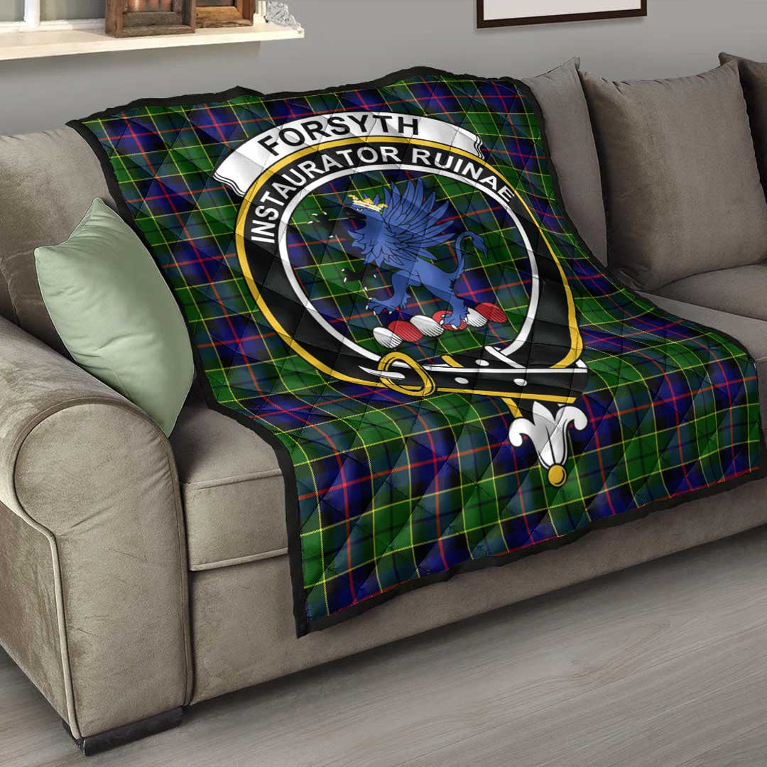 Forsyth Modern Tartan Crest Quilt