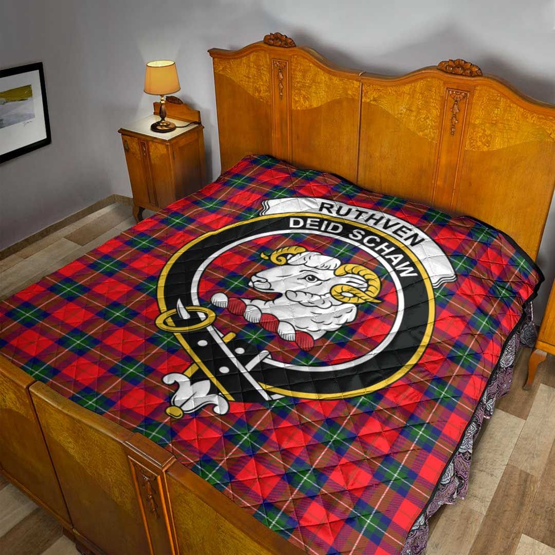 Ruthven Modern Tartan Crest Quilt