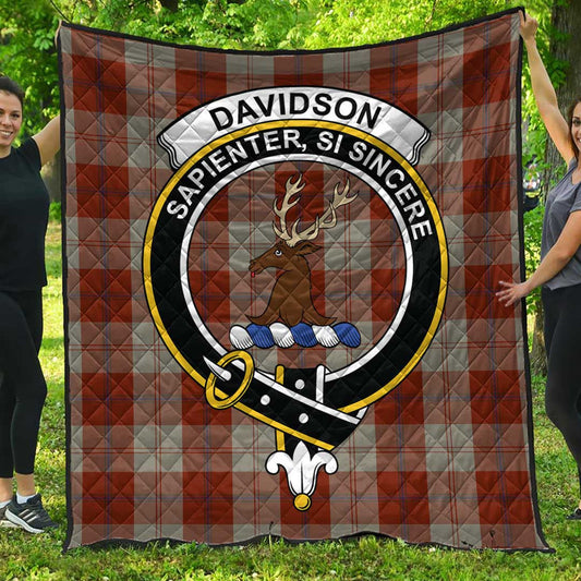 Davidson Dress Dancers Tartan Crest Quilt