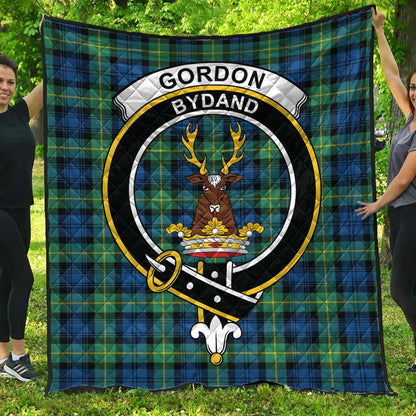 Gordon Ancient Tartan Crest Quilt