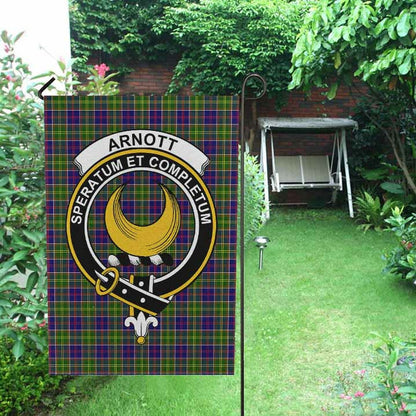 Arnott Tartan Crest Garden Flag