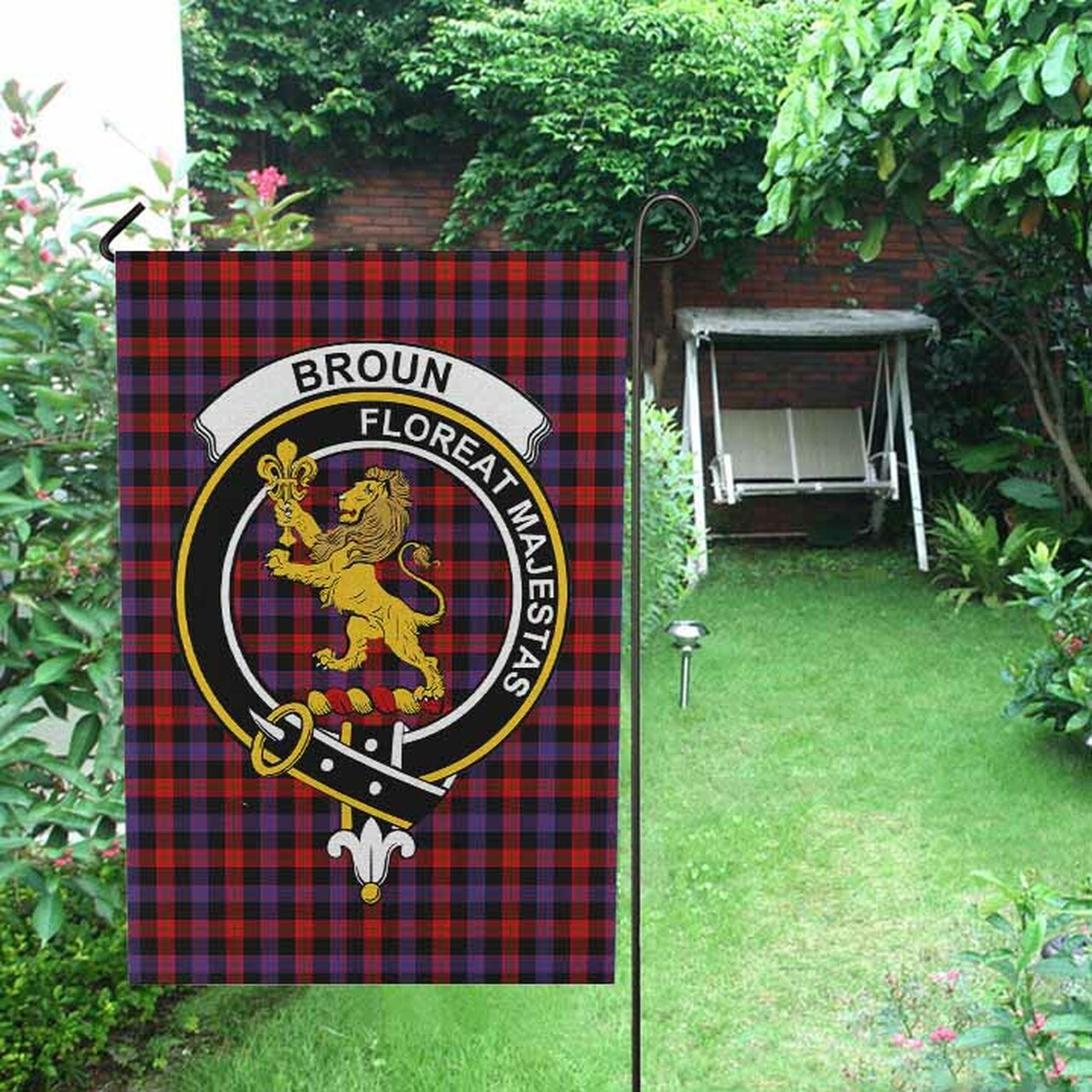 Broun Tartan Crest Garden Flag