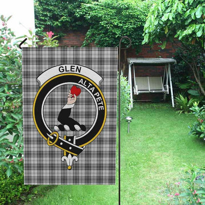 Glen Tartan Crest Garden Flag