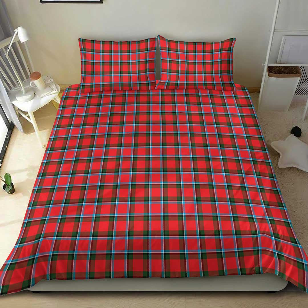 Sinclair Modern Tartan Plaid Bedding Set