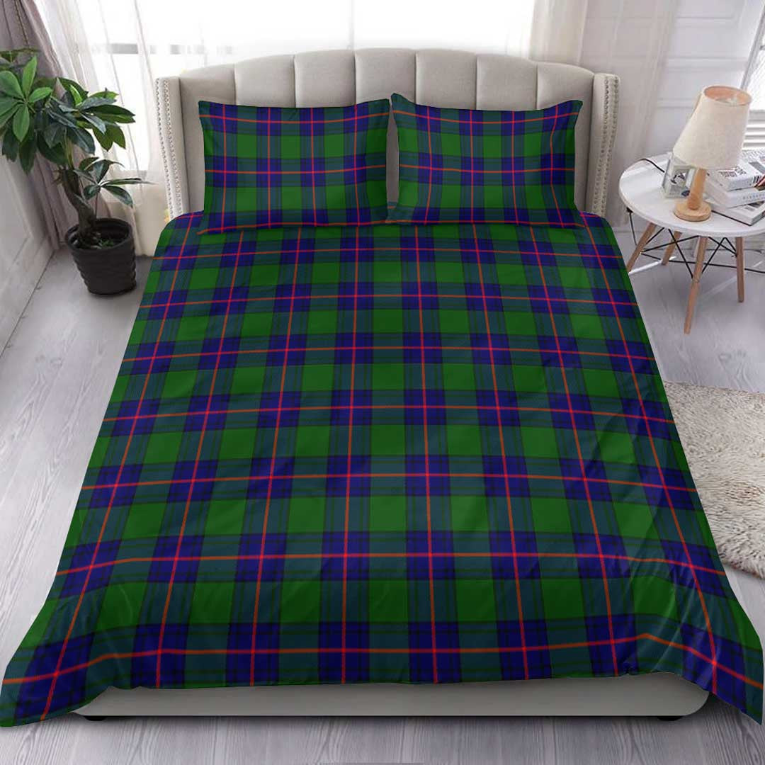 Shaw Modern Tartan Plaid Bedding Set