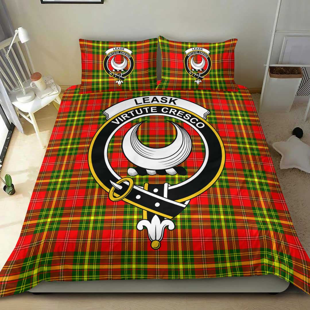 Leask Tartan Crest Bedding Set