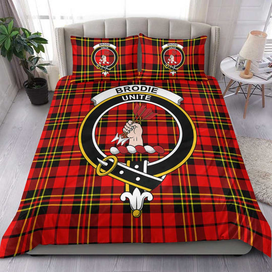 Brodie Modern Tartan Crest Bedding Set