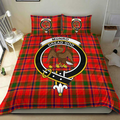 Munro Modern Tartan Crest Bedding Set