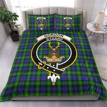 Gordon Modern Tartan Crest Bedding Set