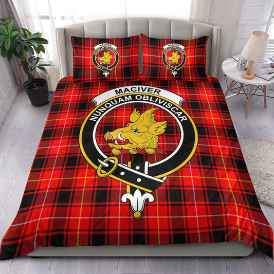 MacIver Modern Tartan Crest Bedding Set