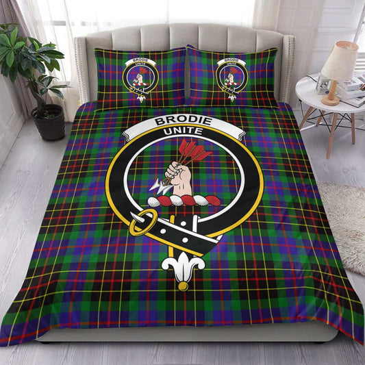 Brodie Hunting Modern Tartan Crest Bedding Set