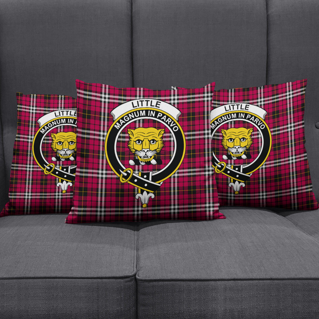 Little Tartan Crest Pillow Cover