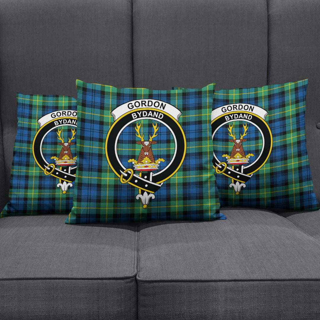 Gordon Ancient Tartan Crest Pillow Cover