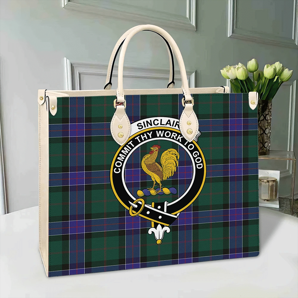 Sinclair Hunting Modern Tartan Crest Leather Bag