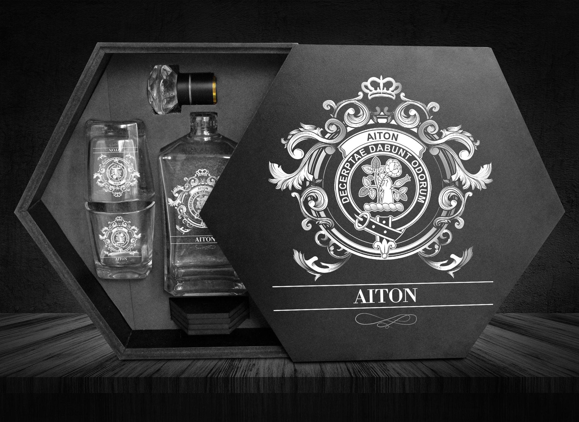 Aiton Tartan Clan Decanter Set