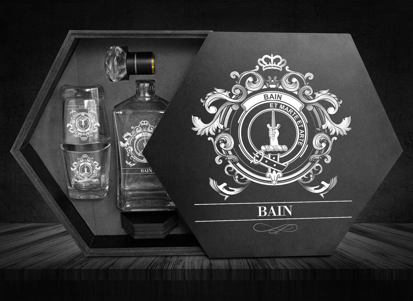 Bain Tartan Clan Decanter Set