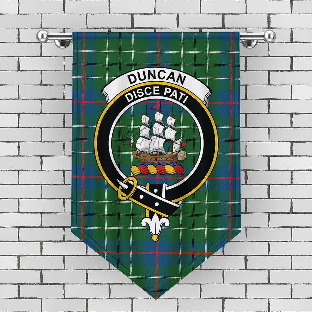 Duncan Ancient Tartan Crest Gonfalon