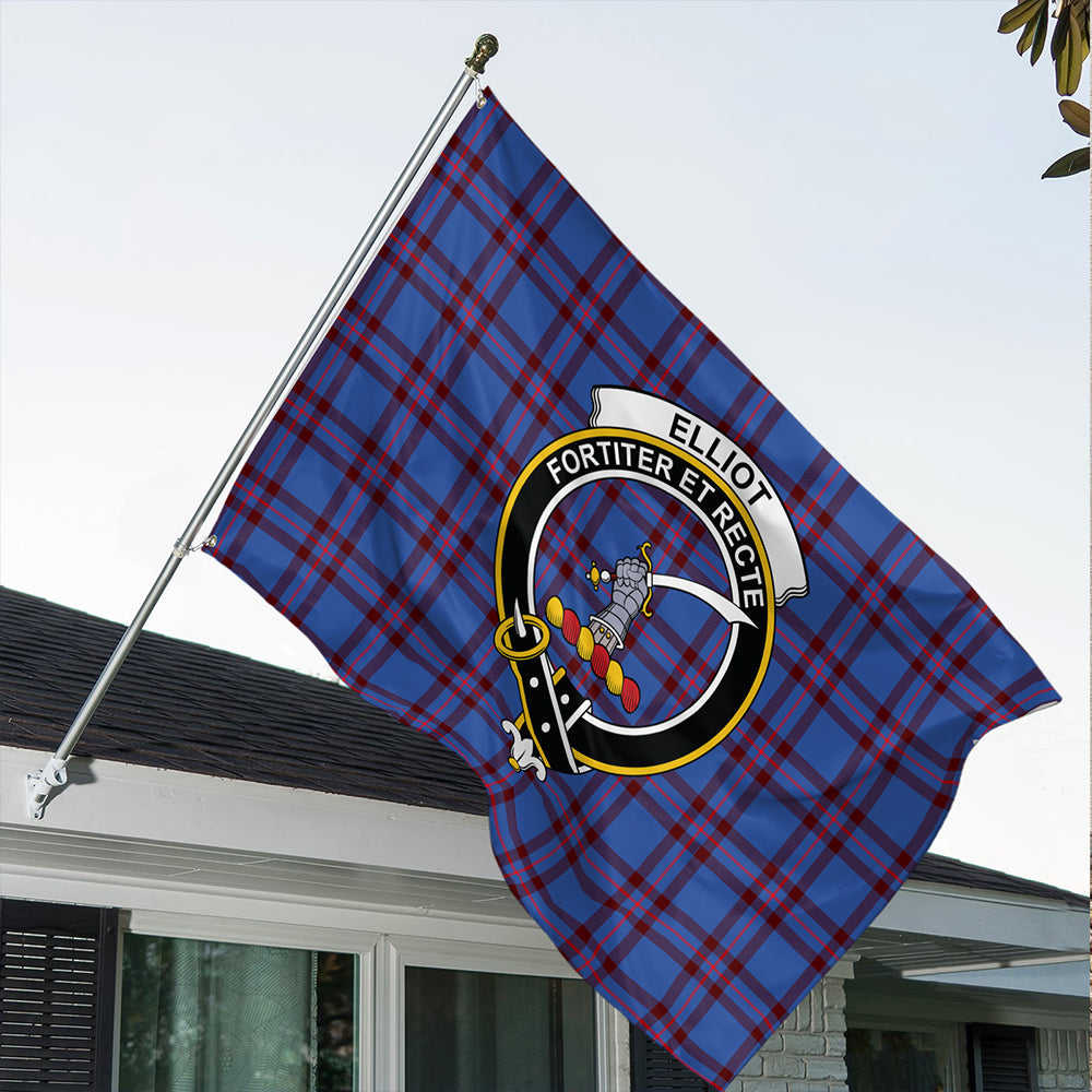 Elliot Modern Tartan Classic Crest House Flag