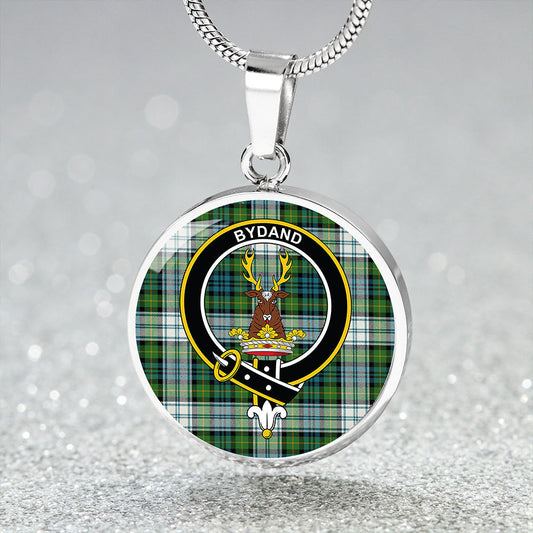 Gordon Dress Ancient Tartan Crest Circle Necklace