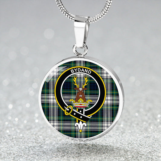 Gordon Dress Modern Tartan Crest Circle Necklace