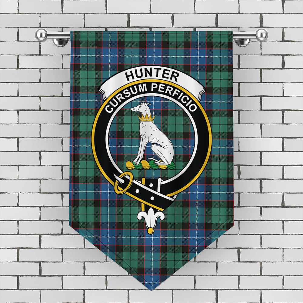 Hunter Ancient Tartan Crest Gonfalon