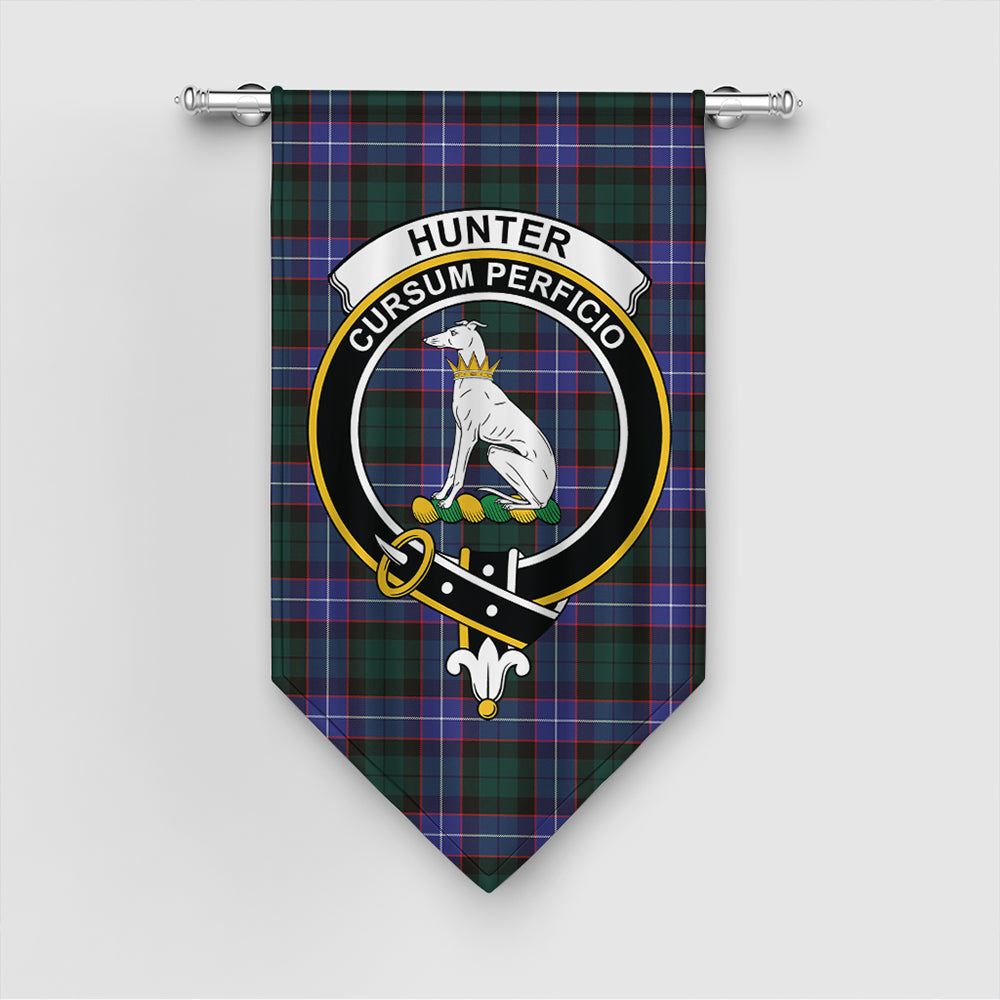 Hunter Modern Tartan Crest Gonfalon