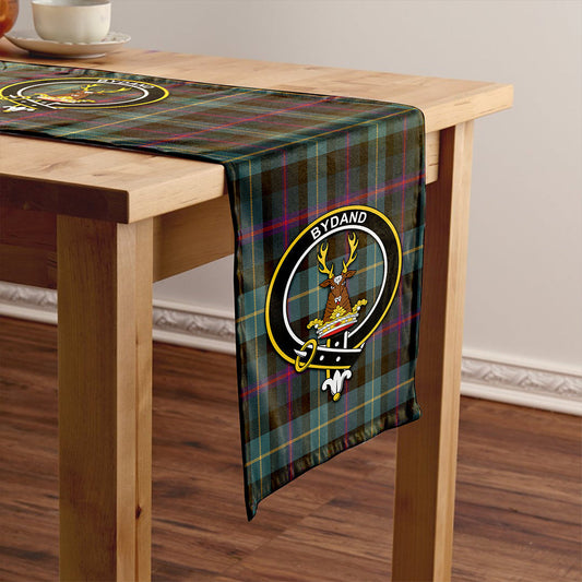 Huntly Gordon Gathering 2000 Weathered Tartan Crest Table Runner