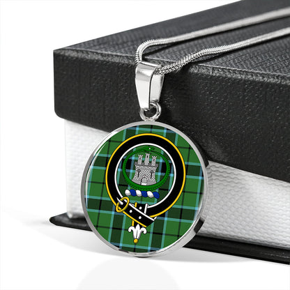 Innes Hunting Lyon Ancient Tartan Crest Circle Necklace