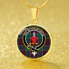 Logan (Clans Originaux) Modern Tartan Crest Circle Necklace