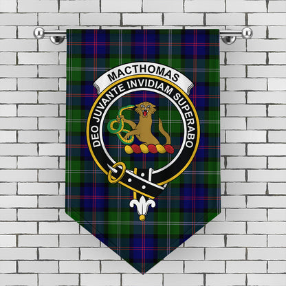 MacThomas Modern Tartan Crest Gonfalon