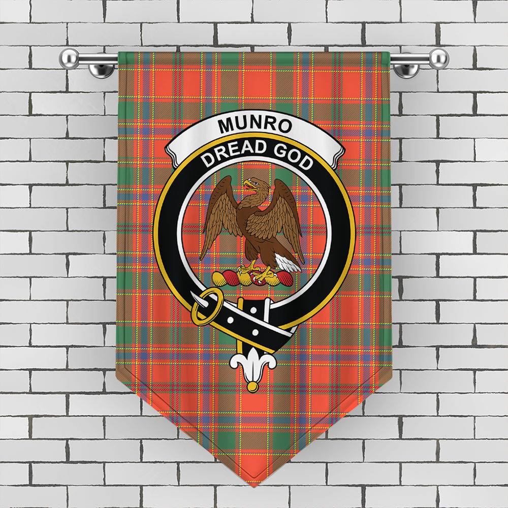 Munro Ancient Tartan Crest Gonfalon