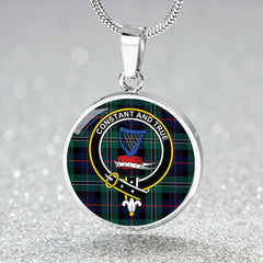 Rose Hunting Modern Tartan Crest Circle Necklace