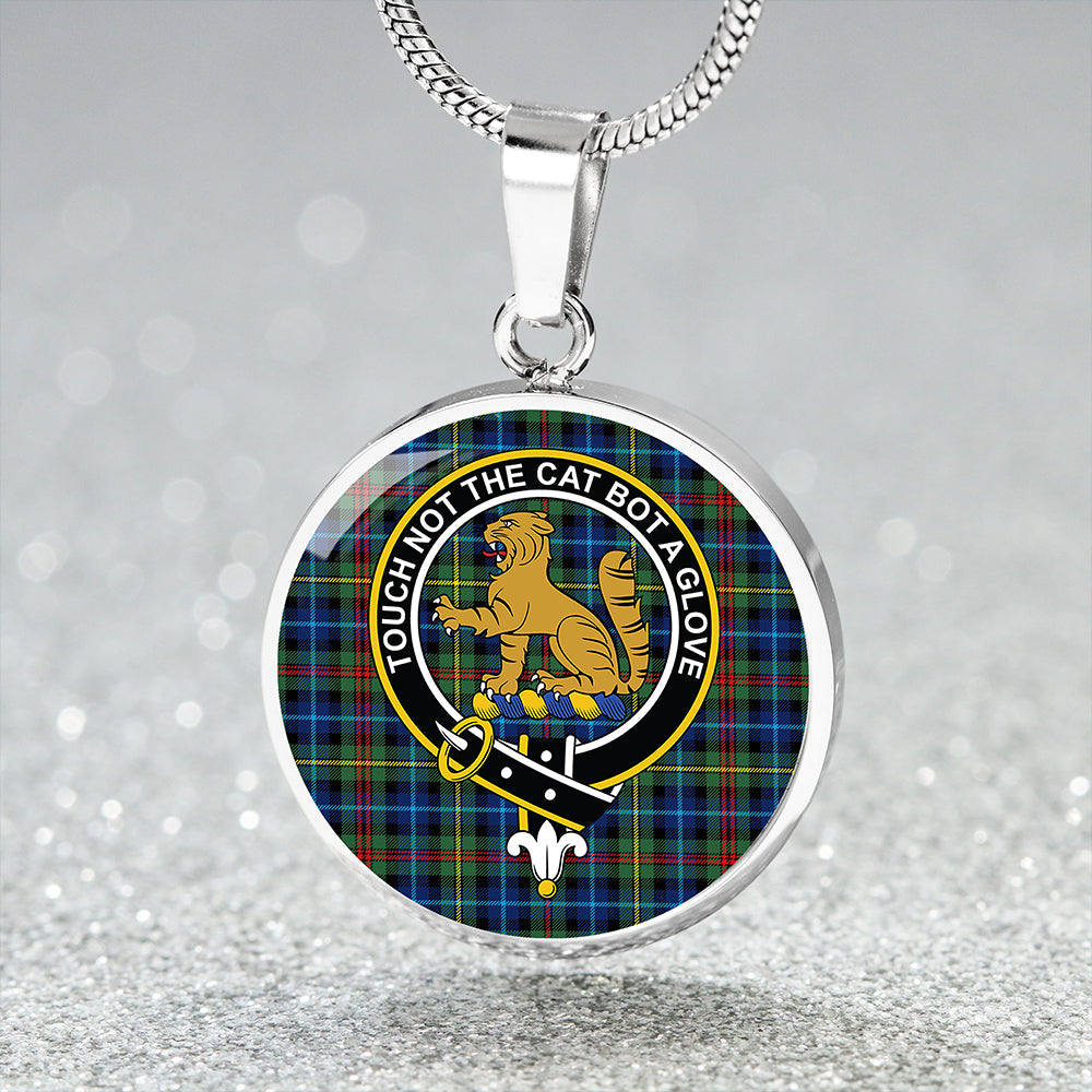 Smith (MacGowan Hunting) Modern Tartan Crest Circle Necklace
