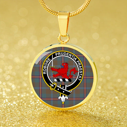 Young Weathered Tartan Crest Circle Necklace